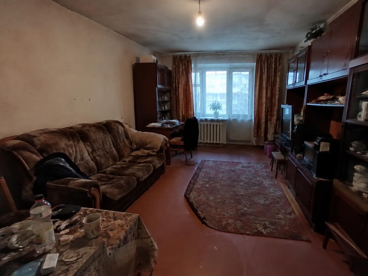 Living Room before redesign
